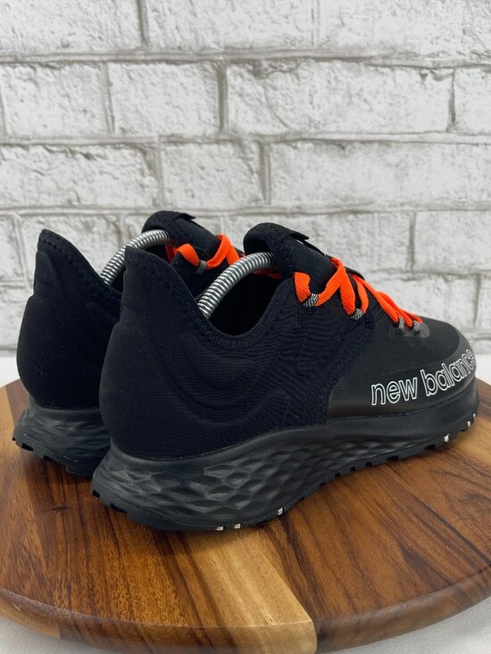 New Balance Fresh Foam Roav Trail MTROVLK Mens Sz. 10 Wide Trail Running Shoes main image 4